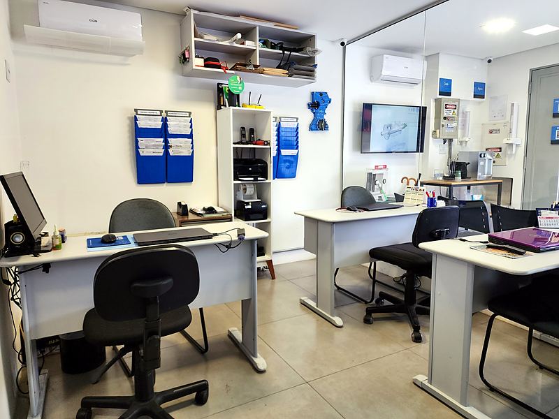 Recepção: check-in, orçamento e entrega
